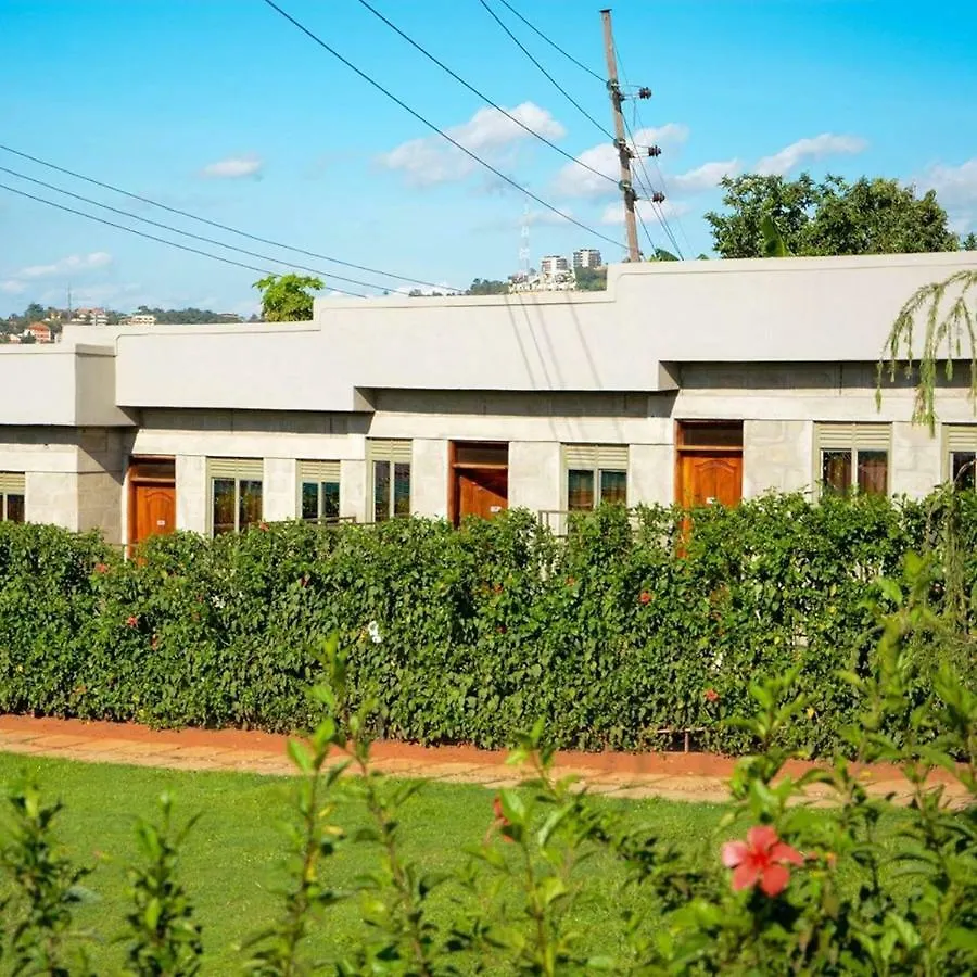 Safari Homes Kampala 0*,
