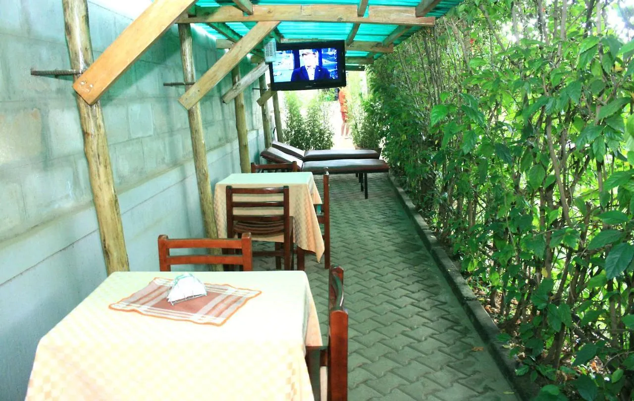 Hotel Safari Homes Kampala Uganda